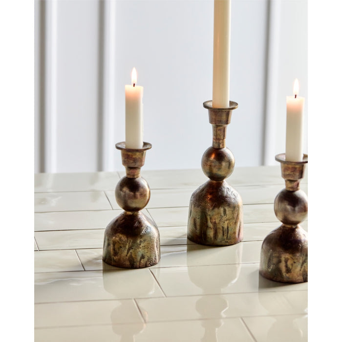 Kertastjakar Cast 2 í setti