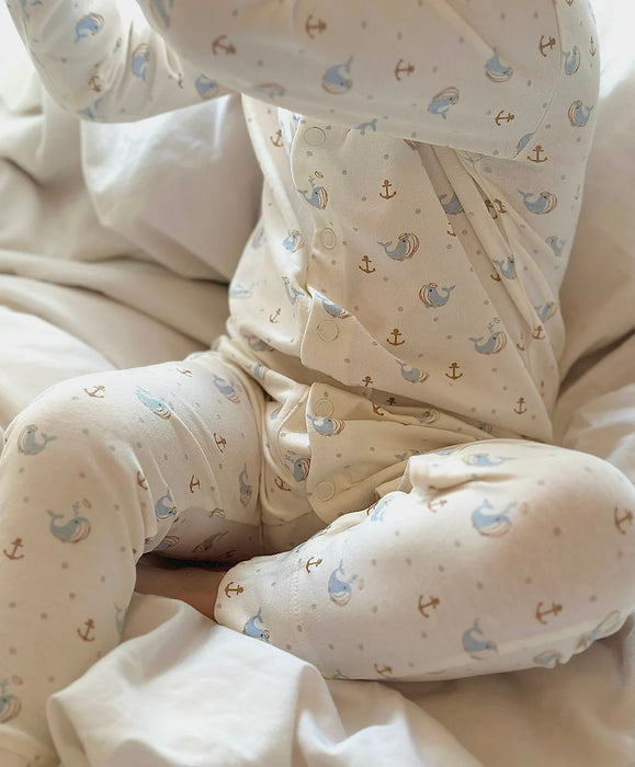 Náttgalli Baby Whale