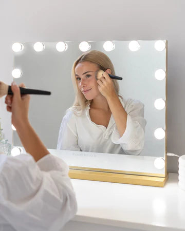 Spegill Kim nokkrir litir